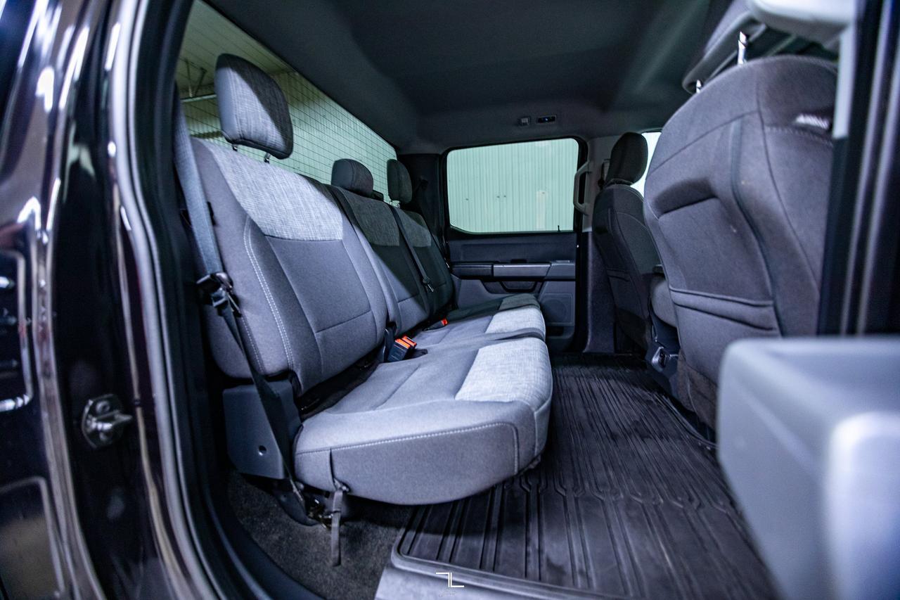 2022 Ford F-150 4x4 Super Crew XLT Nav BCam Red Deer AB