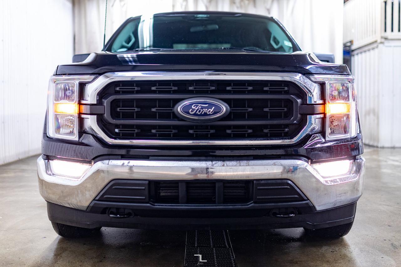 2022 Ford F-150 4x4 Super Crew XLT Nav BCam Red Deer AB