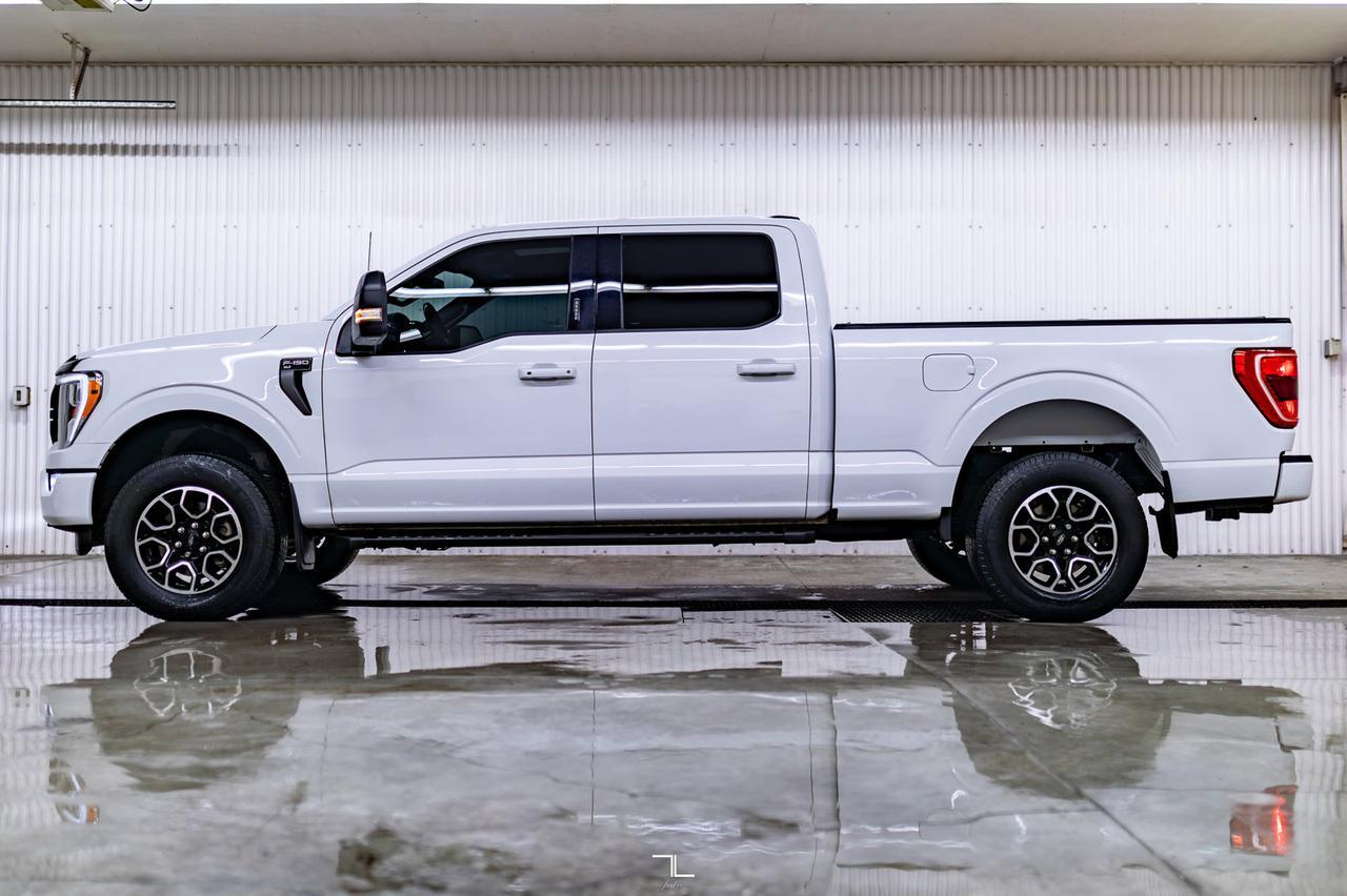 2022 Ford F-150 4x4 Super Crew XLT Sport Longbox Nav Roof BCam Red Deer AB