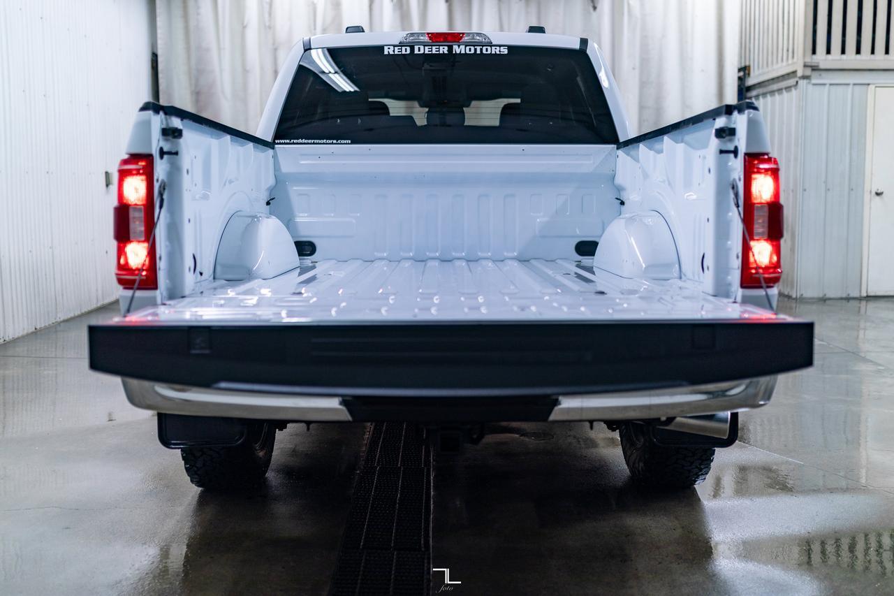 2022 Ford F-150 4x4 Super Crew XLT XTR Nav BCam Red Deer AB