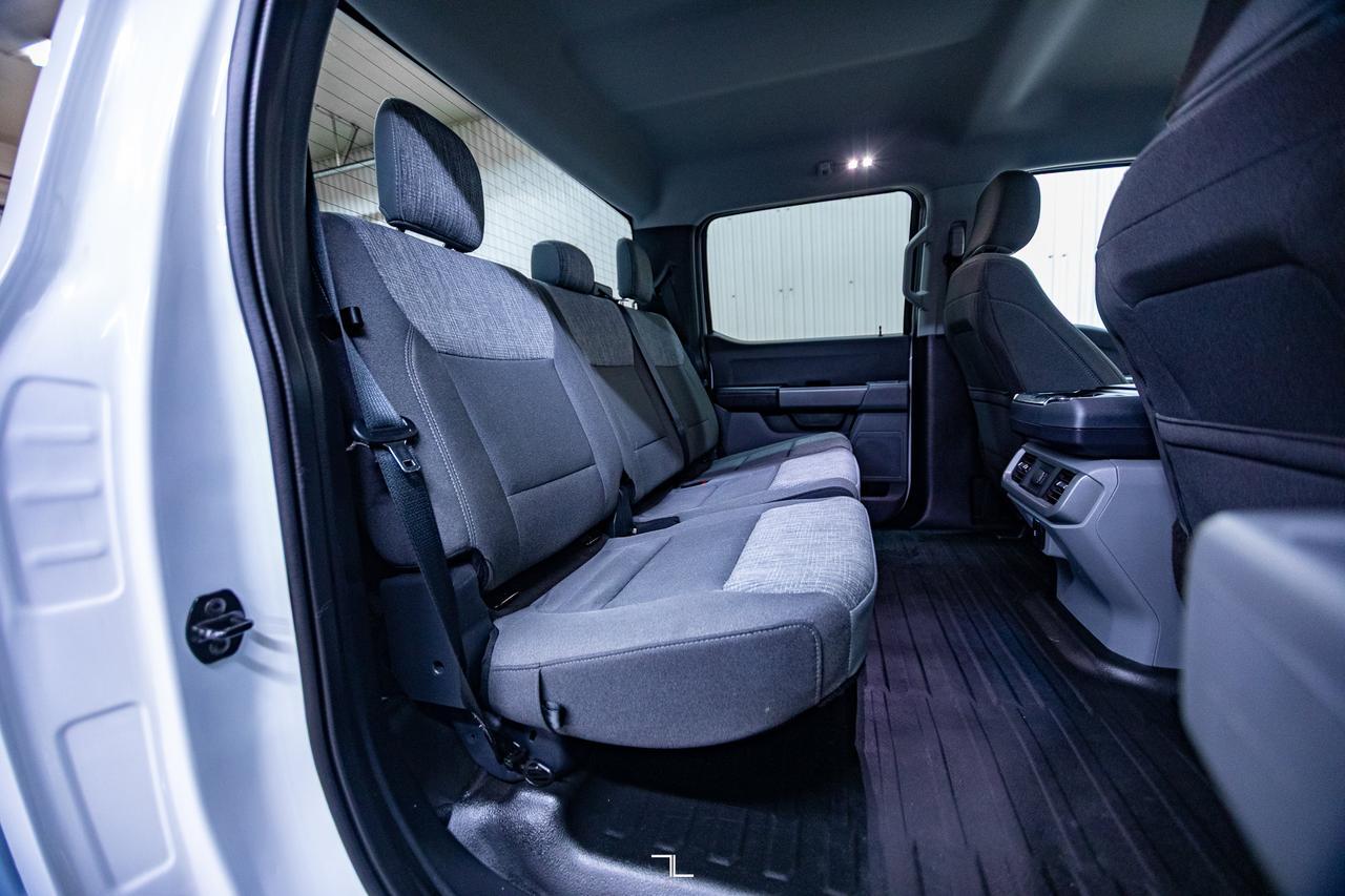 2022 Ford F-150 4x4 Super Crew XLT XTR Nav BCam Red Deer AB