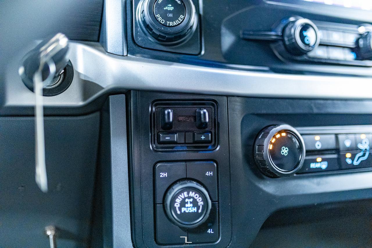 2022 Ford F-150 4x4 Super Crew XLT XTR Nav BCam Red Deer AB