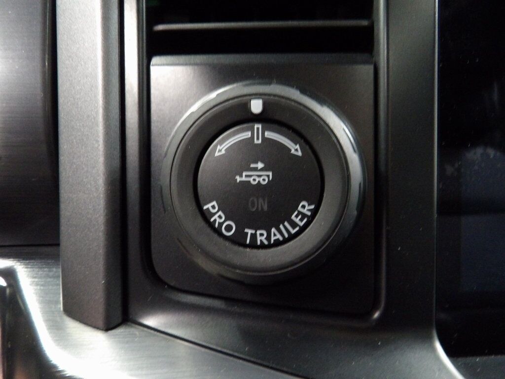 2022 Ford F-150 4x4 SuperCrew Lariat Fond du Lac WI