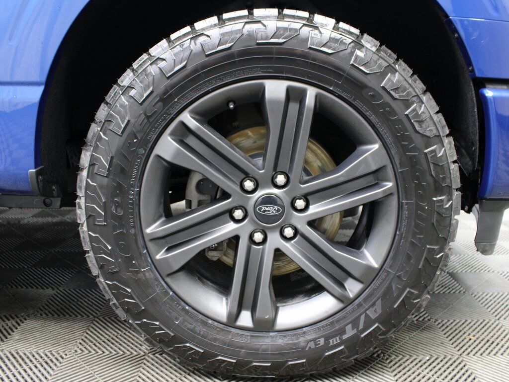 2022 Ford F-150 4x4 SuperCrew Lariat Fond du Lac WI