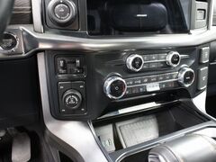 2022 Ford F-150 4x4 SuperCrew Platinum Fond du Lac WI