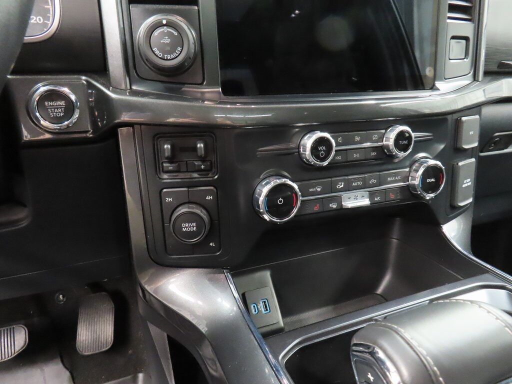 2022 Ford F-150 4x4 SuperCrew XLT Fond du Lac WI