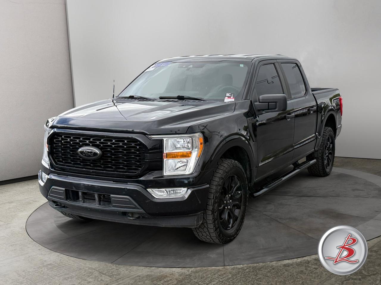 2022 Ford F-150 Crew Cab 4x4 STX Blackout Pkg