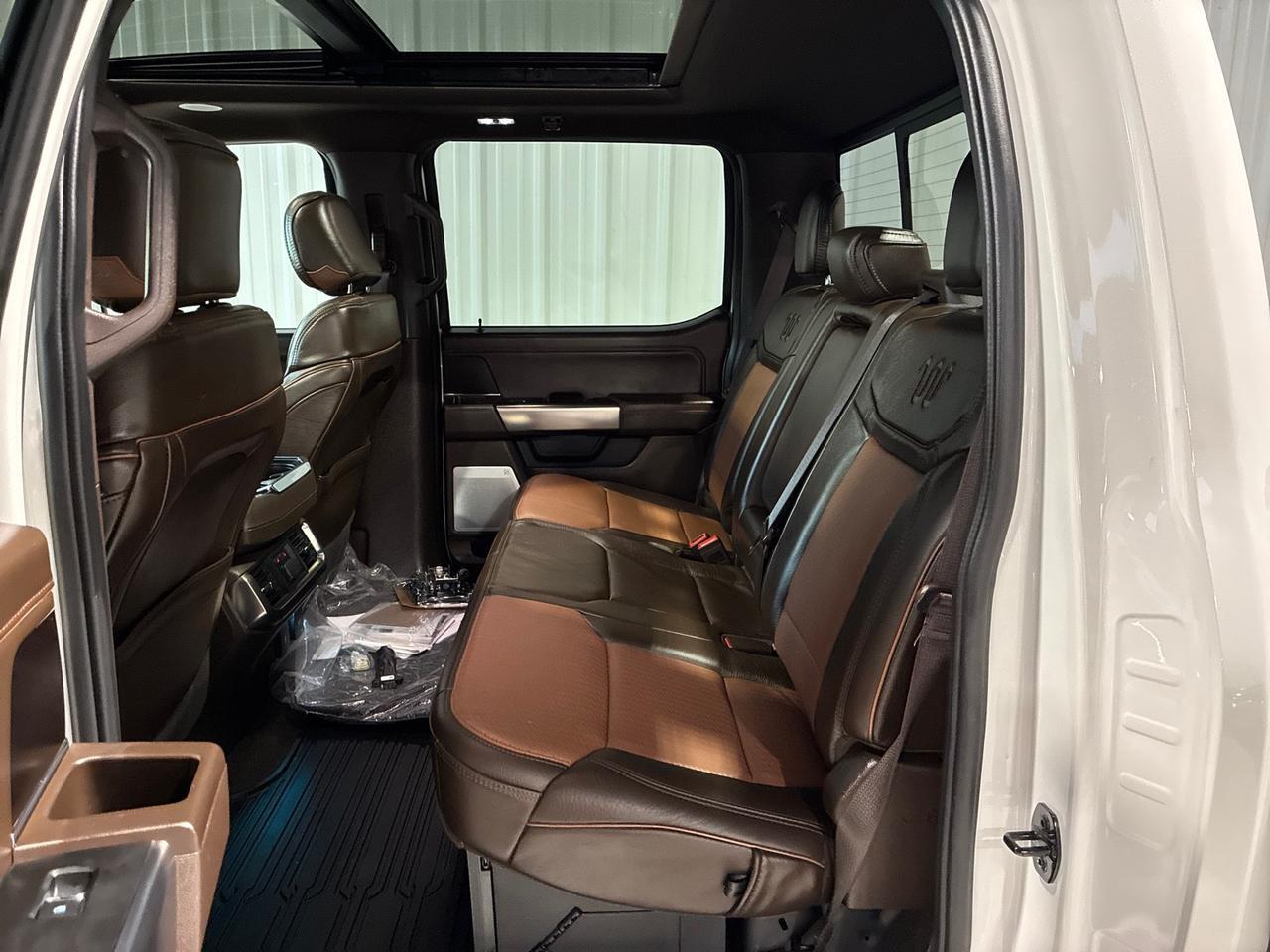 2022 Ford F-150 King Ranch, 4x4, 601A High Pkg, Powerboost Hybrid w/ 7.2kw Pro Power, Pano Roof, FX4, 360 Camera, Bed Cover Houston TX