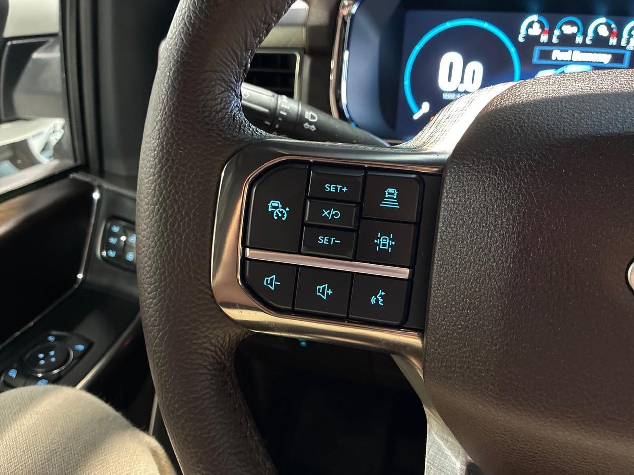 2022 Ford F-150 King Ranch, 4x4, 601A High Pkg, Powerboost Hybrid w/ 7.2kw Pro Power, Pano Roof, FX4, 360 Camera, Bed Cover Houston TX