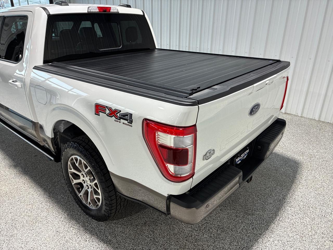 2022 Ford F-150 King Ranch, 4x4, 601A High Pkg, Powerboost Hybrid w/ 7.2kw Pro Power, Pano Roof, FX4, 360 Camera, Bed Cover Houston TX