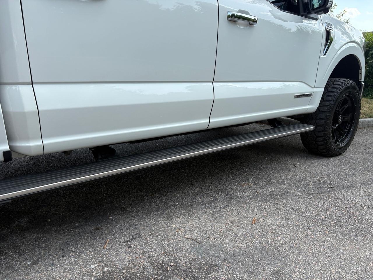 2022 Ford F-150 King Ranch, POWER RUNNING BOARDS, POWER TAILGATE, TWIN PANEL MOONROOF, AUTO START/STOP, 360 BACKUP CAMERA, HEATED & VENTILATED SEATS, BLIND SPOT ALERT, PRE COLLISION WARNING, LANE KEEP ASSIST, ONLY 1 OWNER, CLEAN CARFAX, BECOME A KING ON THE ROAD! Virginia Beach VA