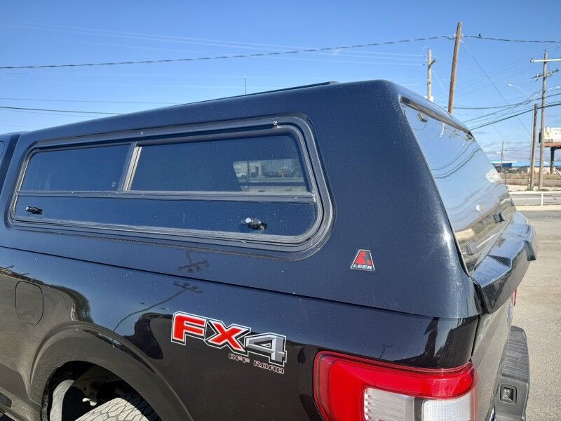 2022 Ford F-150 LARIAT Del Rio TX