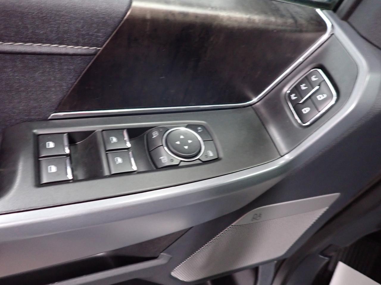 2022 Ford F-150 LARIAT CREW 4WD LEATHER NAVI SUNROOF Listowel ON