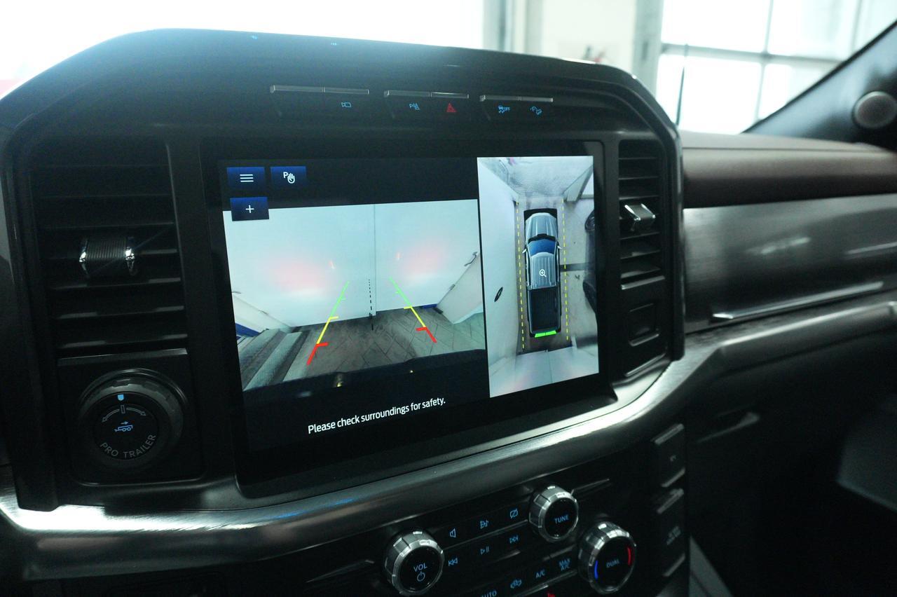 2022 Ford F-150 LARIAT CREW 6.5 BOX Listowel ON