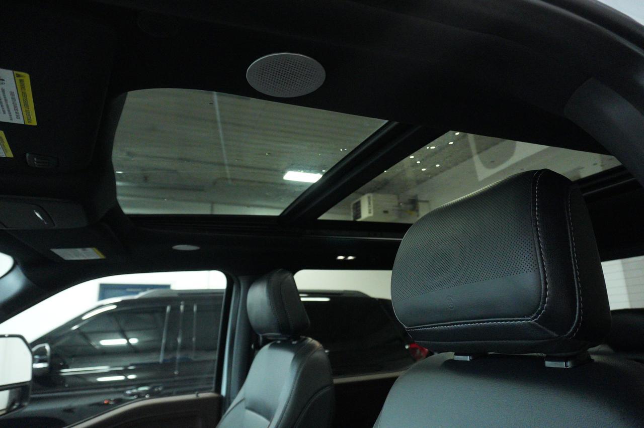 2022 Ford F-150 LARIAT CREW 6.5 BOX Listowel ON