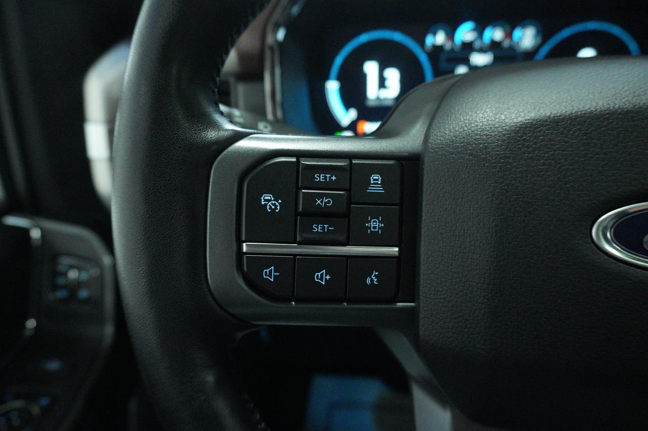 2022 Ford F-150 LARIAT CREW 6.5 BOX Listowel ON