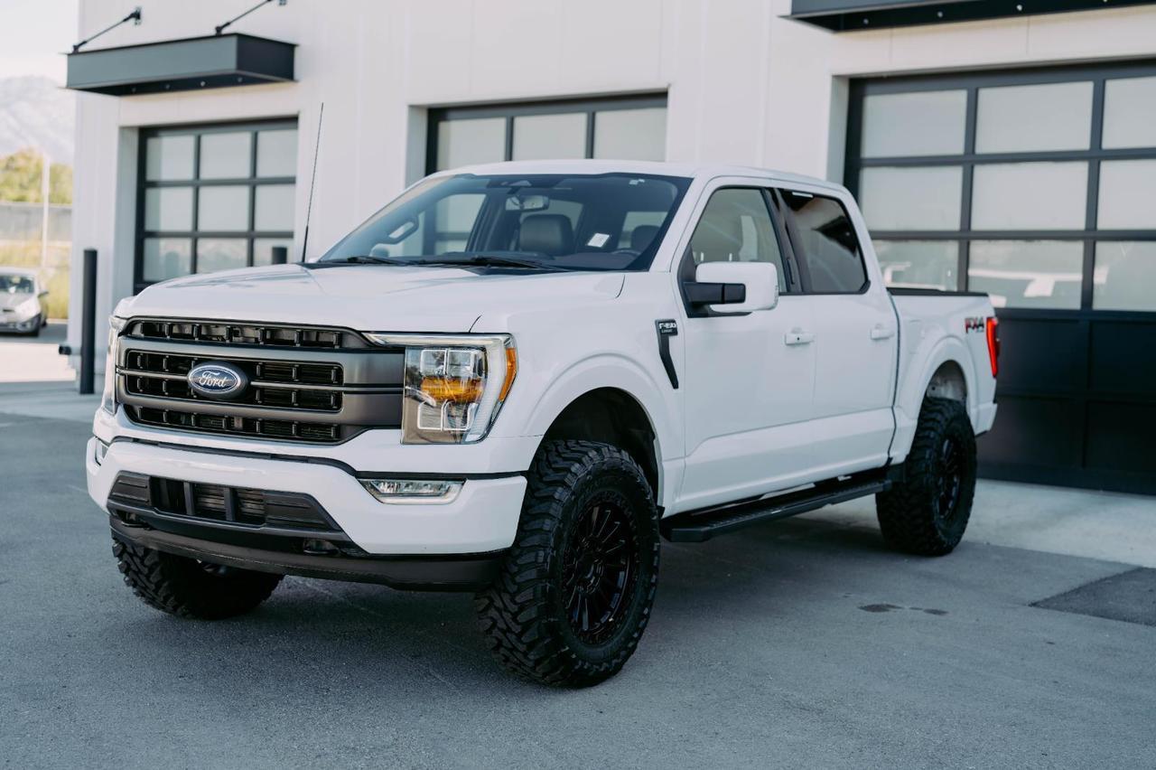 2022 Ford F-150 Lariat photo 2