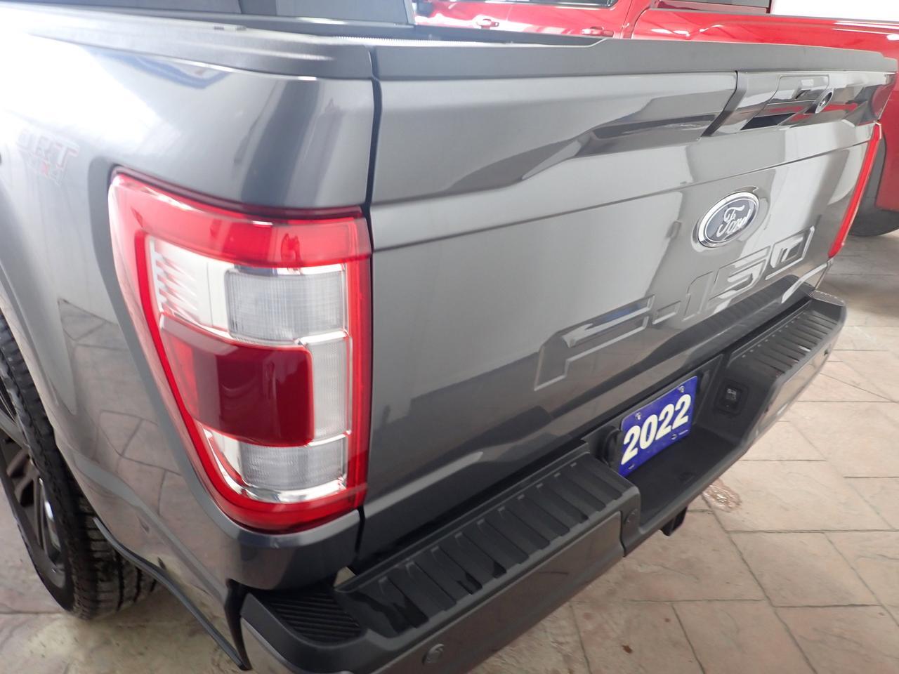 2022 Ford F-150 LARIAT SUPERCREW 5.0L V8 5.5 BOX 4WD Listowel ON