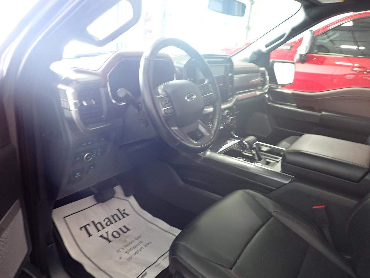 2022 Ford F-150 LARIAT SUPERCREW 5.0L V8 5.5 BOX 4WD Listowel ON