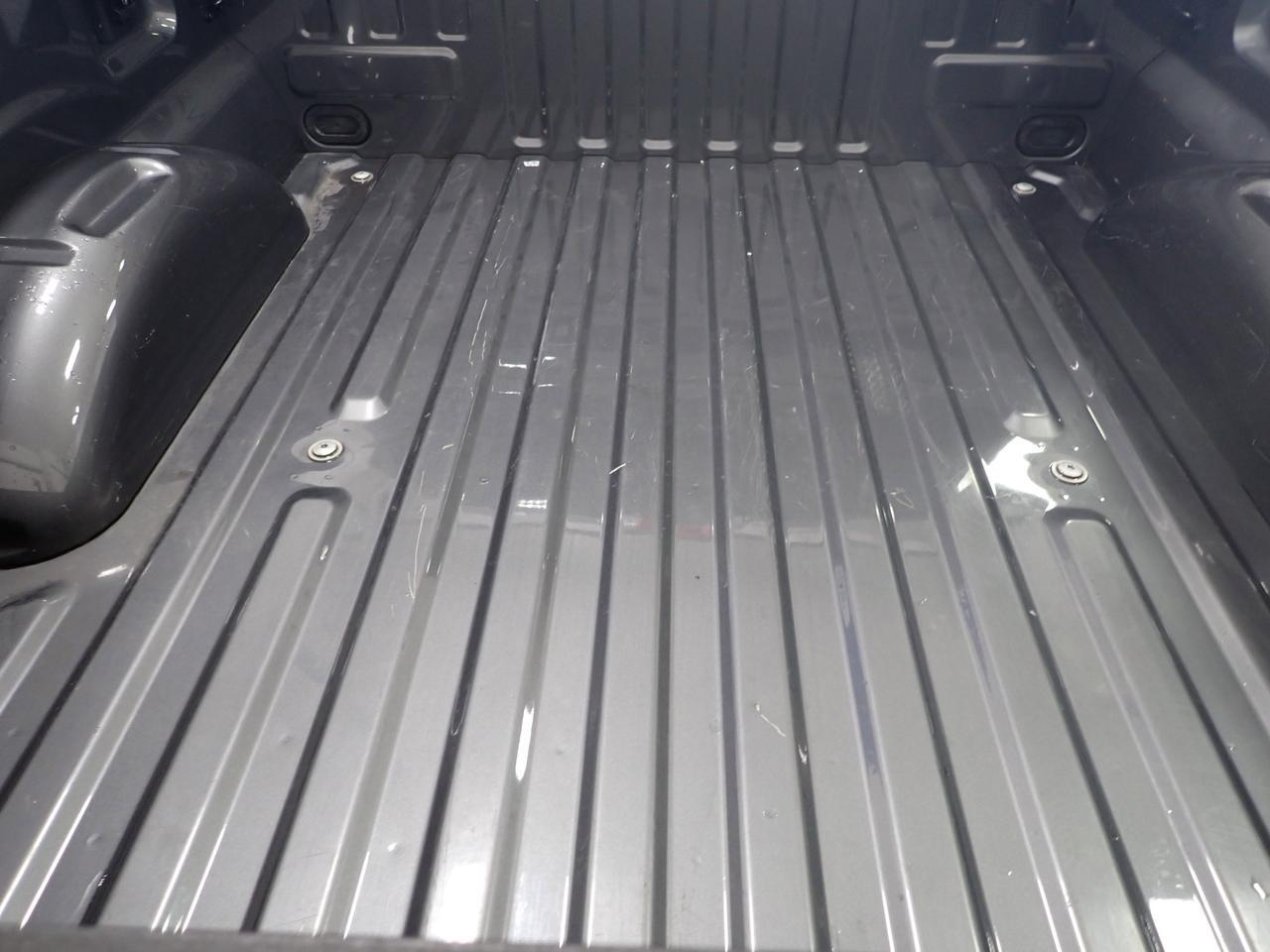 2022 Ford F-150 LARIAT SUPERCREW 5.0L V8 5.5 BOX 4WD Listowel ON