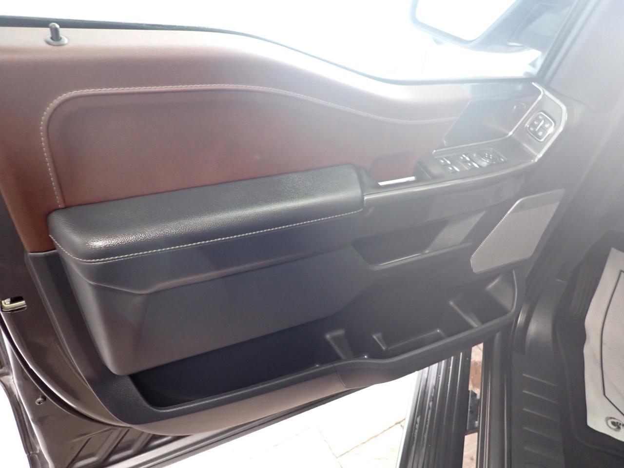 2022 Ford F-150 LARIAT SUPERCREW 5.0L V8 5.5 BOX 4WD Listowel ON