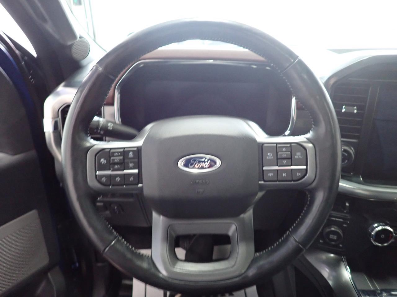 2022 Ford F-150 LARIAT SUPERCREW 5.5 BOX 4WD LEATHER NAVI SUNROOF Listowel ON