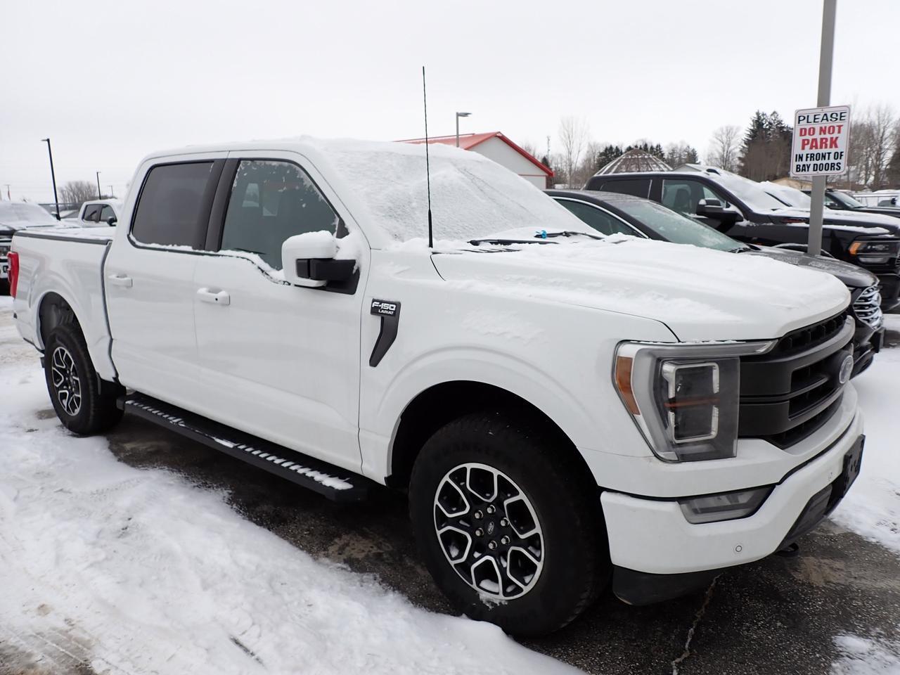2022 Ford F-150 LARIAT SUPERCREW 5.5 BOX 4WD