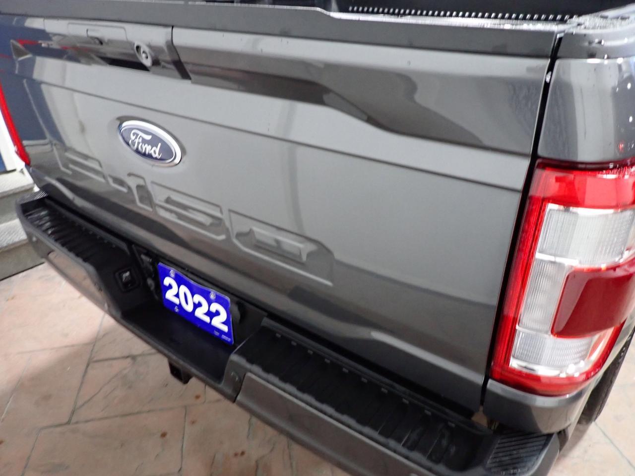 2022 Ford F-150 LARIAT SUPERCREW 5.5 BOX 4WD Listowel ON