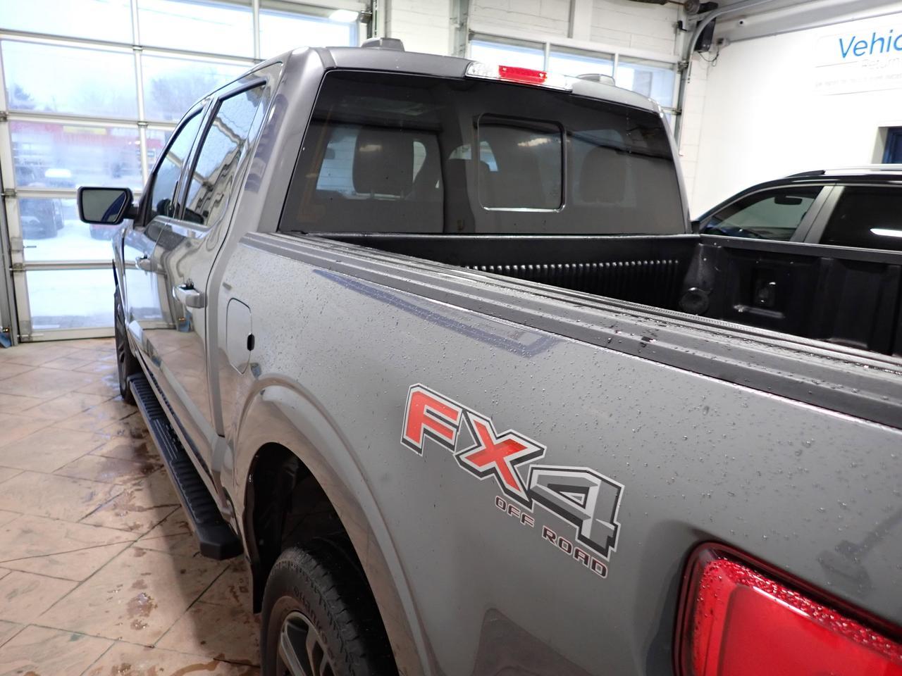 2022 Ford F-150 LARIAT SUPERCREW 5.5 BOX 4WD Listowel ON