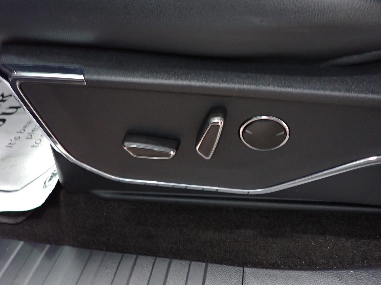 2022 Ford F-150 LARIAT SUPERCREW 5.5 BOX 4WD Listowel ON