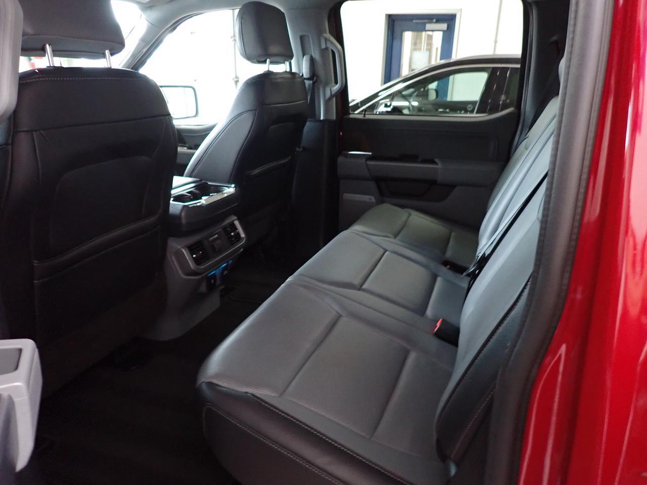 2022 Ford F-150 LARIAT SUPERCREW 5.5 BOX LEATHER NAVI 4WD Listowel ON