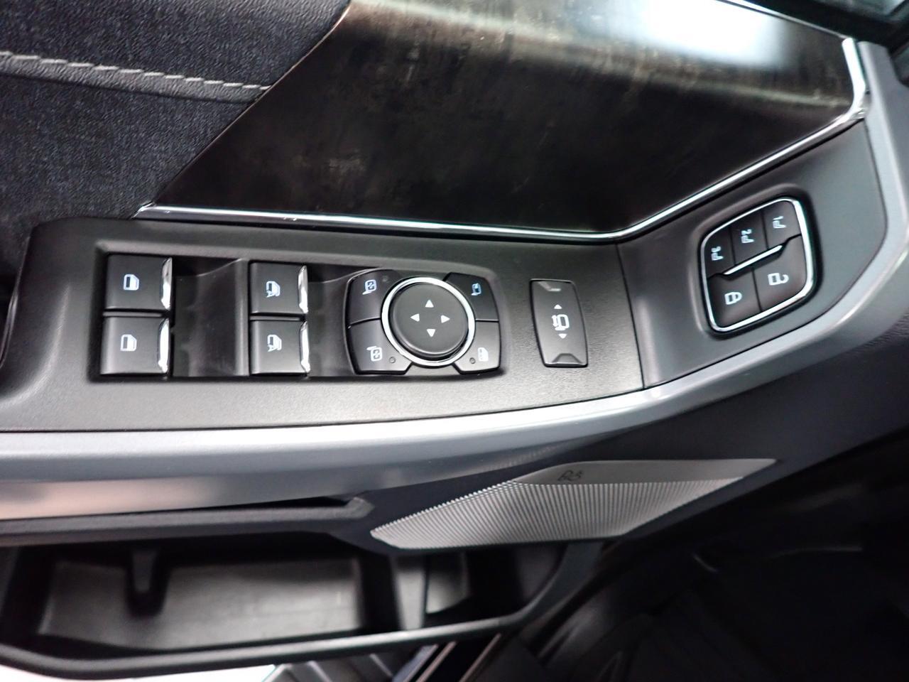 2022 Ford F-150 LARIAT SUPERCREW LEATHER NAVI 5.5 BOX 4WD Listowel ON