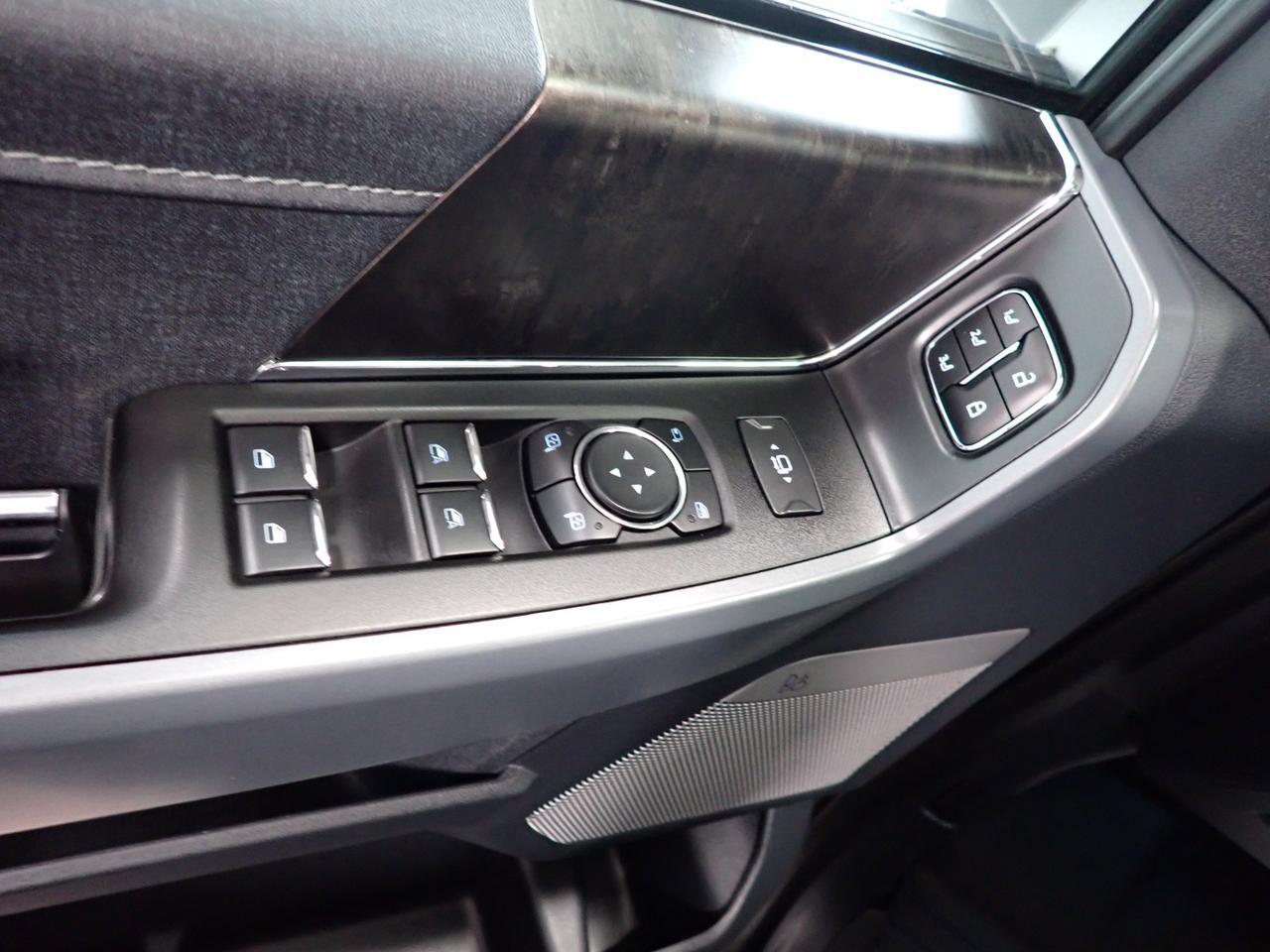 2022 Ford F-150 LARIAT SUPERCREW LEATHER NAVI 5.5 BOX 4WD Listowel ON