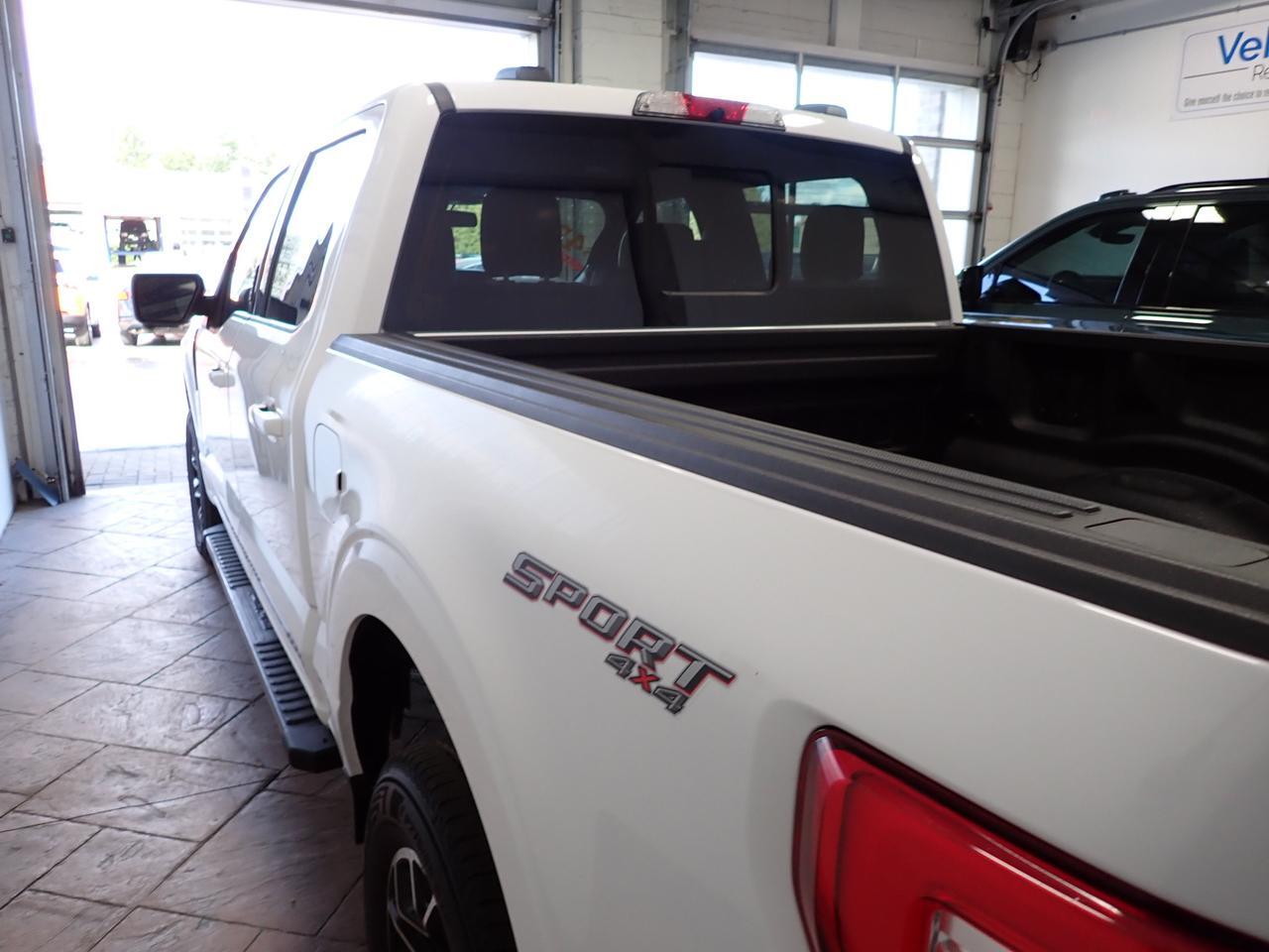 2022 Ford F-150 LARIAT SUPERCREW LEATHER NAVI 5.5 BOX 4WD Listowel ON