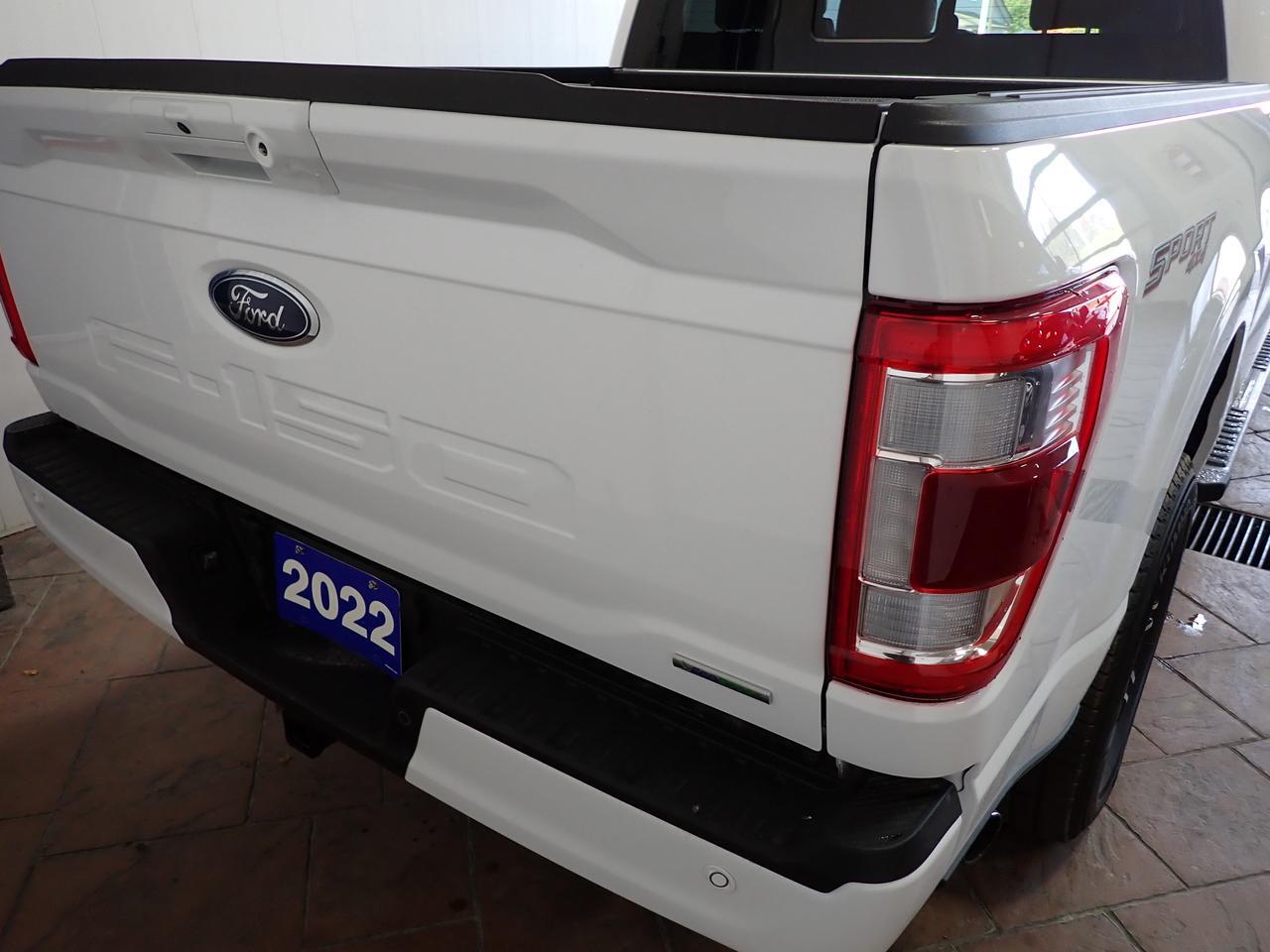 2022 Ford F-150 LARIAT SUPERCREW LEATHER NAVI 5.5 BOX 4WD Listowel ON