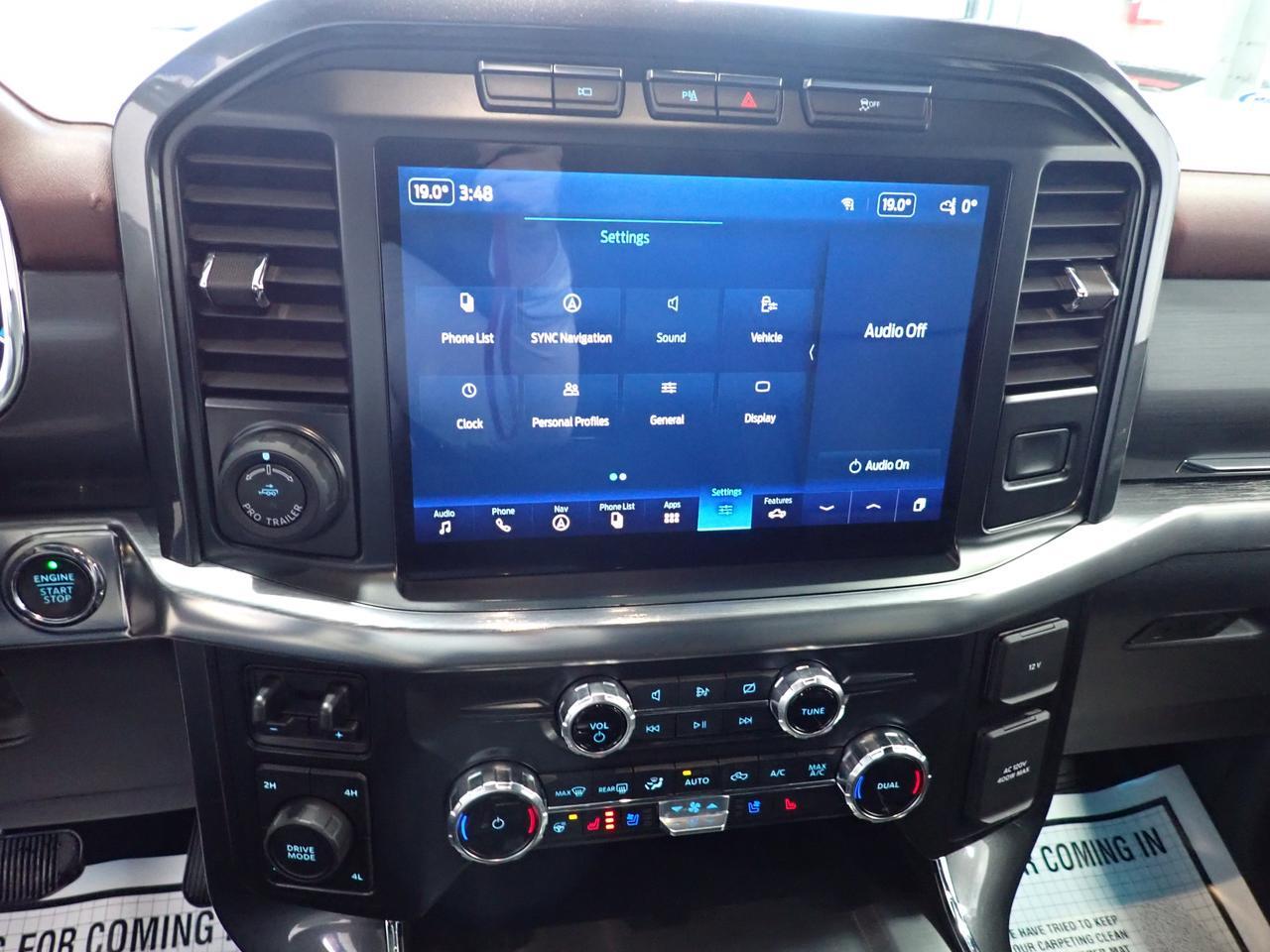 2022 Ford F-150 LARIAT SUPERCREW LEATHER NAVI SUNROOF 5.5 BOX 4WD Listowel ON