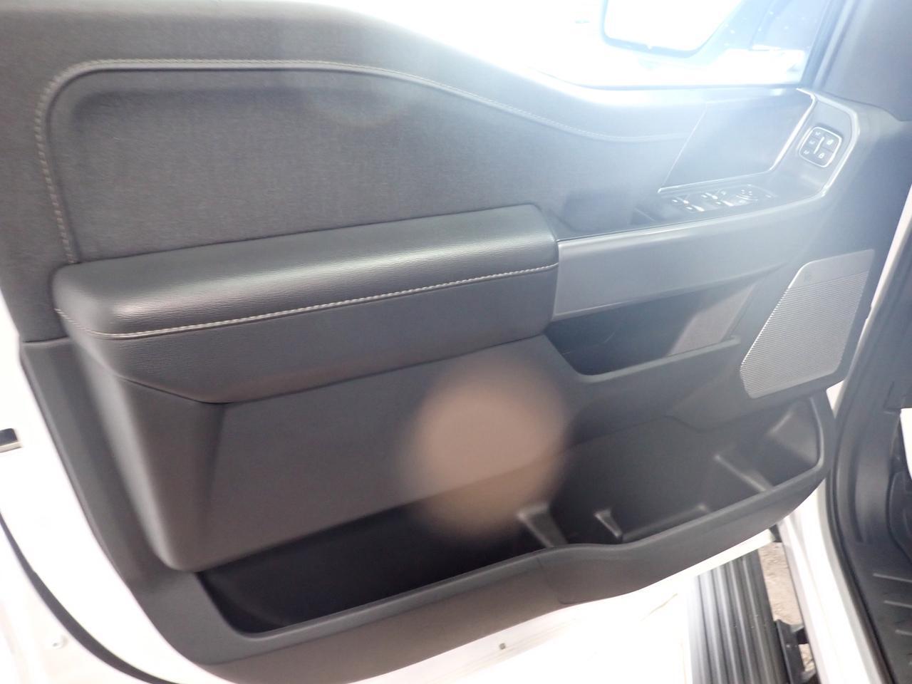 2022 Ford F-150 LARIAT SUPERCREW LEATHER NAVI SUNROOF 5.5 BOX 4WD Listowel ON