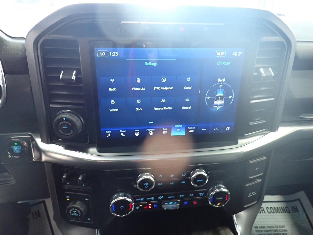 2022 Ford F-150 LARIAT SUPERCREW  LEATHER NAVI SUNROOF 6.5 BOX 4WD Listowel ON