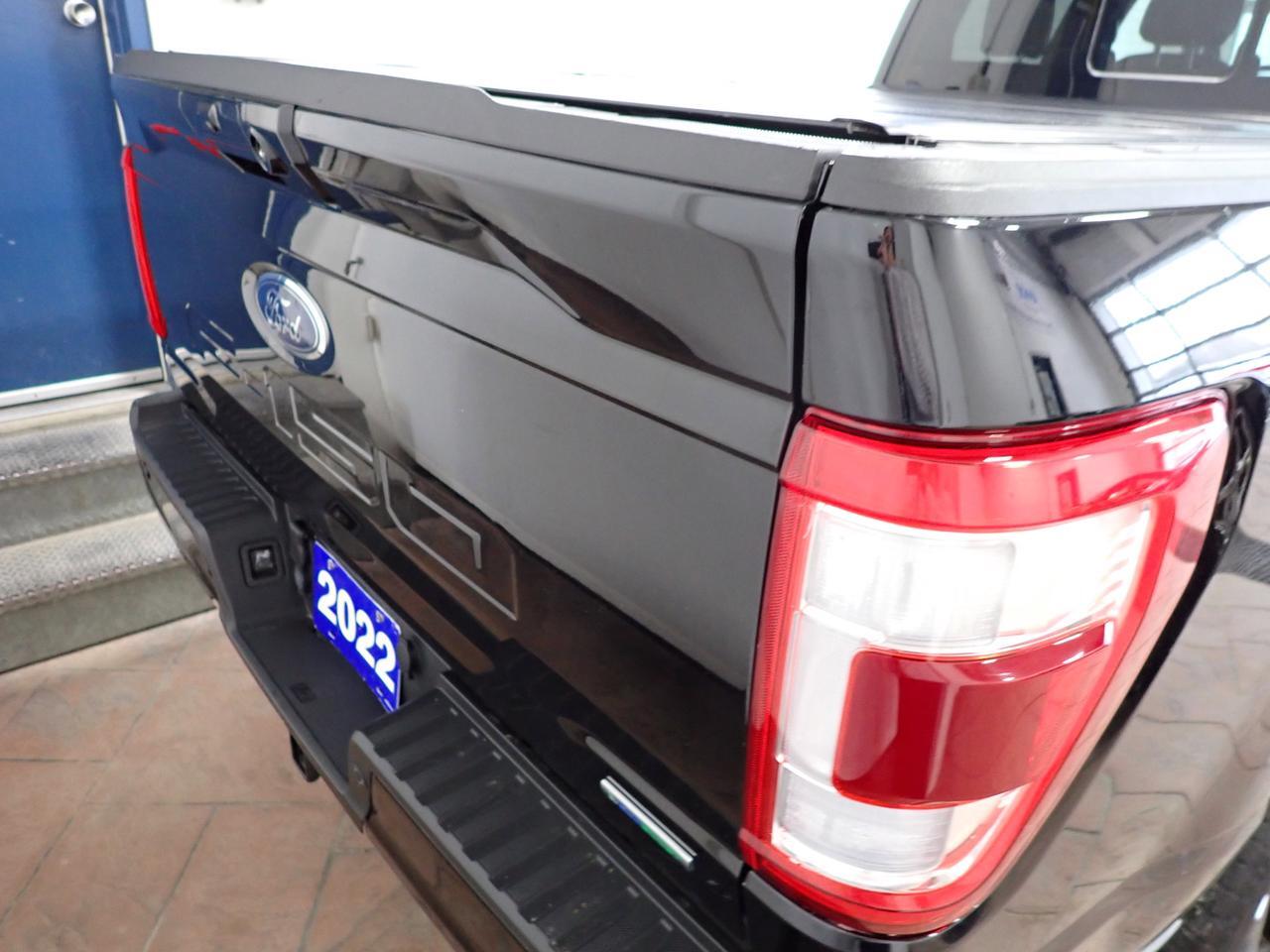 2022 Ford F-150 LARIAT SUPERCREW LEATHER NAVI SUNROOF 6'5 BOX 502A TWIN PANEL 4WD Listowel ON