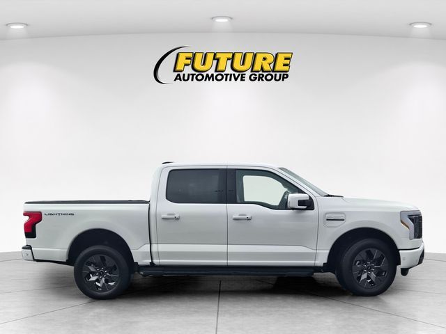 2022 Ford F-150 Lightning Lariat