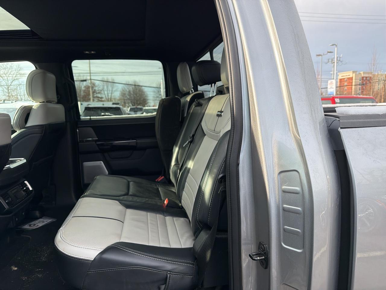 2022 Ford F-150 Lightning Platinum Gaithersburg MD