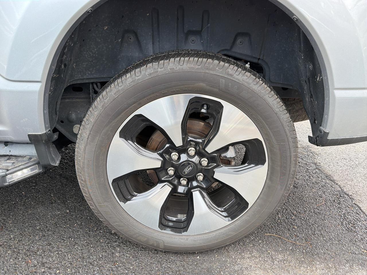 2022 Ford F-150 Lightning Platinum Gaithersburg MD