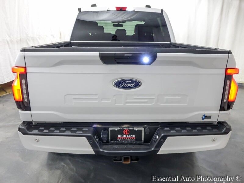 2022 Ford F-150 Lightning XLT Willowbrook IL