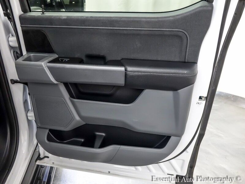 2022 Ford F-150 Lightning XLT Willowbrook IL