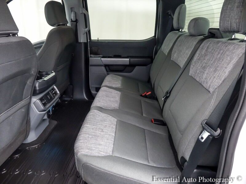 2022 Ford F-150 Lightning XLT Willowbrook IL