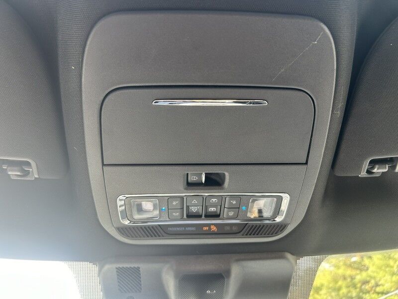 2022 Ford F-150 Platinum - 1 OWNER - OVER 77K NEW Whitinsville MA