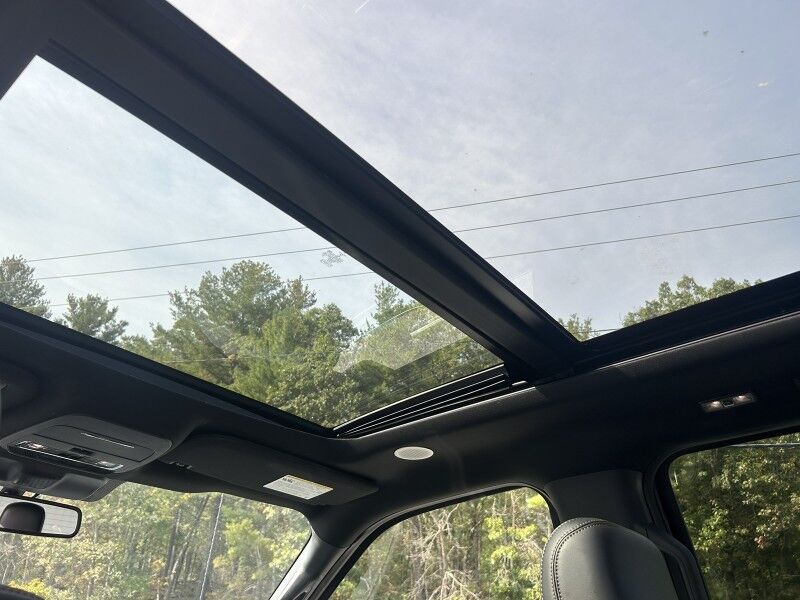2022 Ford F-150 Platinum - 1 OWNER - OVER 77K NEW Whitinsville MA