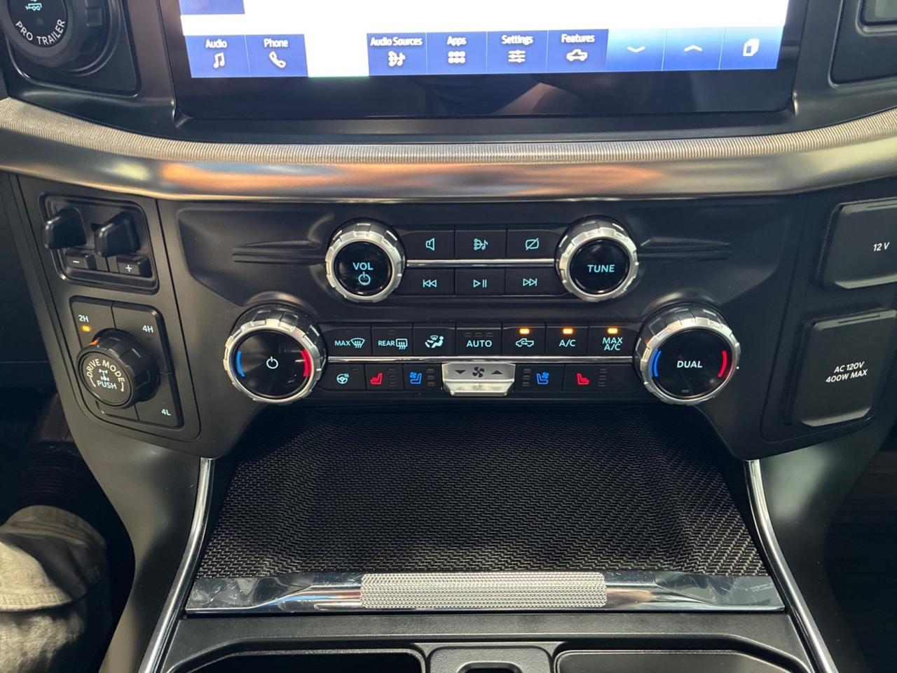 2022 Ford F-150 Raptor, Moonroof & Tailgate Pkg, Carbon Fiber Pkg, Forged Bead-Lock Capable Wheels Houston TX