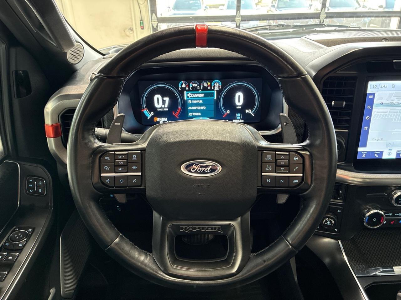 2022 Ford F-150 Raptor, Moonroof & Tailgate Pkg, Carbon Fiber Pkg, Forged Bead-Lock Capable Wheels Houston TX