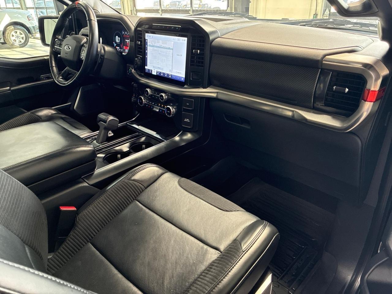 2022 Ford F-150 Raptor, Moonroof & Tailgate Pkg, Carbon Fiber Pkg, Forged Bead-Lock Capable Wheels Houston TX